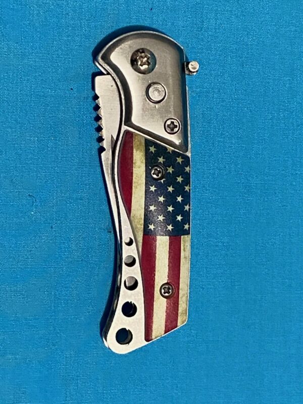 USA Flag Assisted Open Knife - Vintage Looking - Image 8