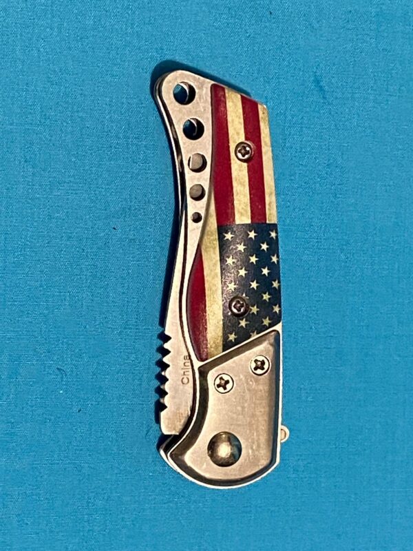 USA Flag Assisted Open Knife - Vintage Looking - Image 7