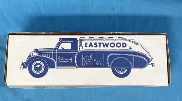 ERTL 1939 Dodge Airflow Tanker Bank! Stock #B315 Eastwood company bank - Image 3