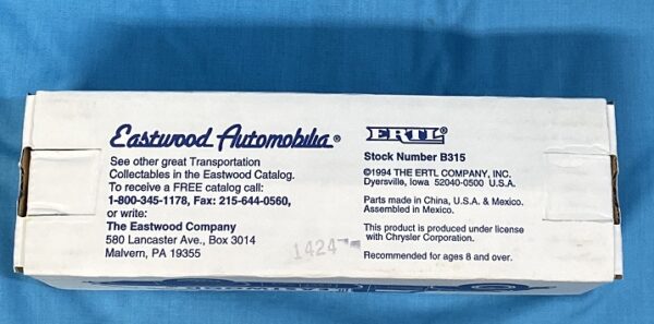 ERTL 1939 Dodge Airflow Tanker Bank! Stock #B315 Eastwood company bank - Image 4
