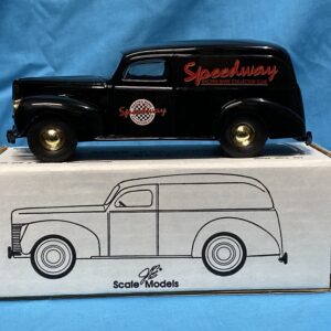 ERTL 1:25 1940 FORD PANEL VAN SPEEDWAY MARKETING GD-6006 IN ORIGINAL BOX