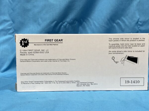 FIRST GEAR 1949 CHEVROLET 1-TON PANEL TRUCK SEE THE USA DIE-CAST 1/34 SCALE 19-1410 - Image 11