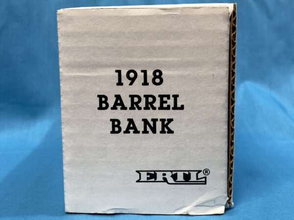 ERTL 1918 Barrel Bank #9173 Old Milwaukee 1/25 Scale - Image 7