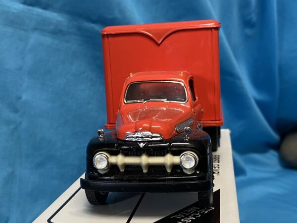 First Gear 1951 Ford F-6 Dry Goods Van “I love Stock Car Racing” 1/34 28-1120 - Image 2