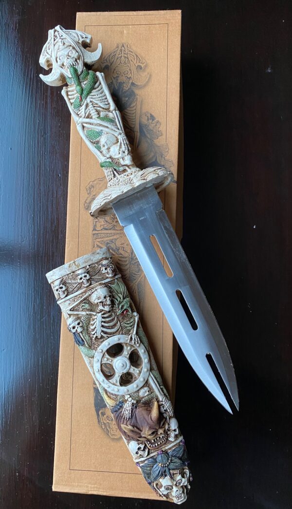 Pirate Knife - Unique Design 17" with Scabbard